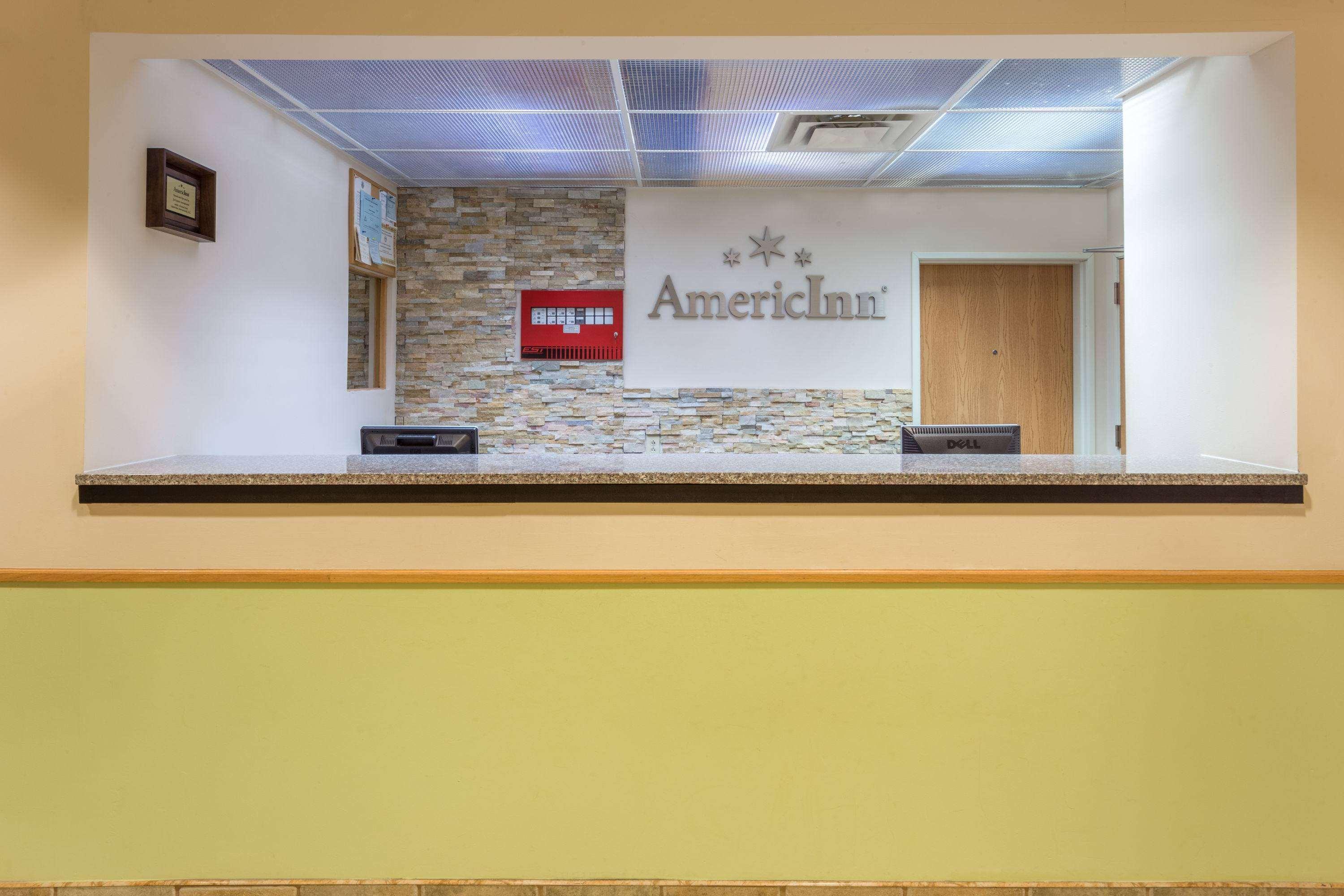 Americinn By Wyndham Streator Ngoại thất bức ảnh